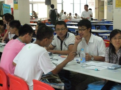 永利皇宫赌场
新生报到现场